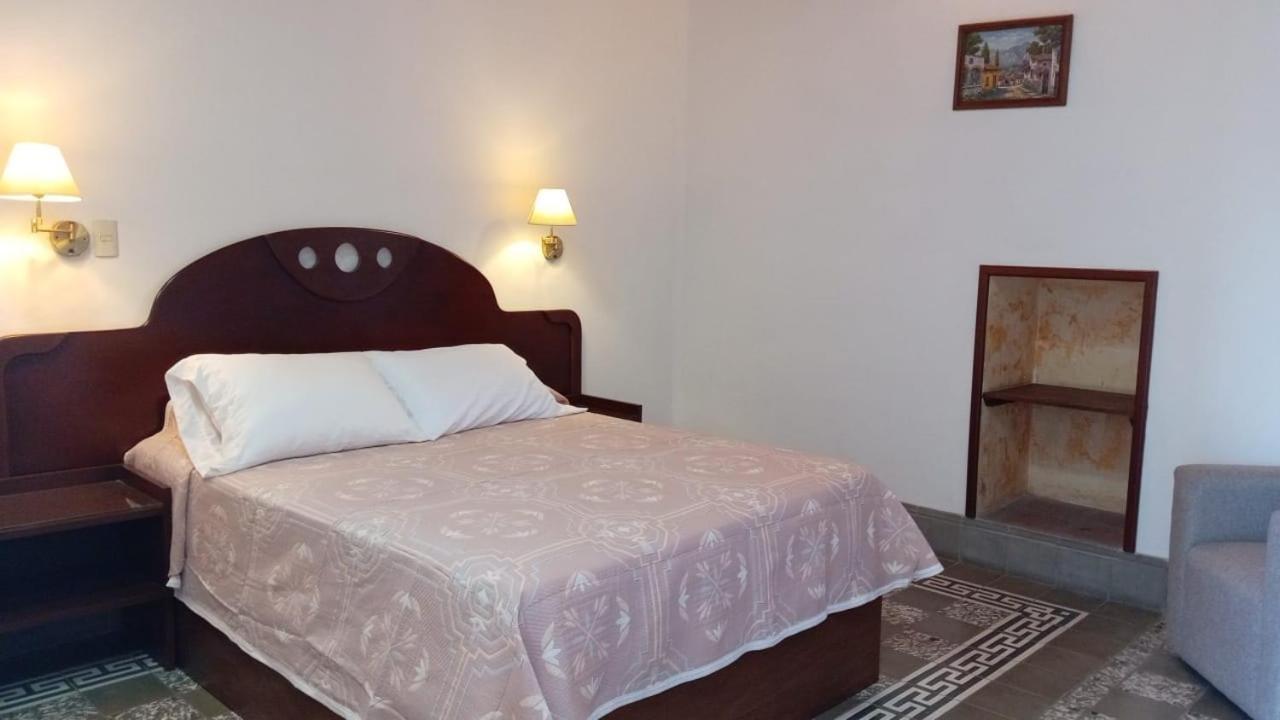 Hotel Marmoy Cholula Exteriér fotografie
